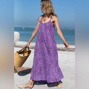 EUC Emerson Fry- INDIA SUNDRESS - VIOLET WILDFLOWER ORGANIC
Size XS/S